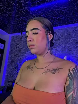 Scarlett-LS online show from 04-04-26, 01:56