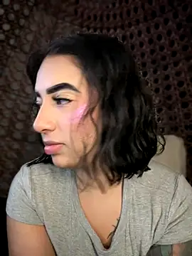 Scarlett-LS online show from 10-27-25, 02:56