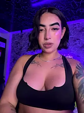 Snapshot of Scarlett-LS chatting on 01-17-26, 03:21 Scarlett-LS online show from 01-17-26, 03:21