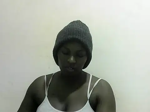 FudgeBabe online show from 02-19-25, 04:44
