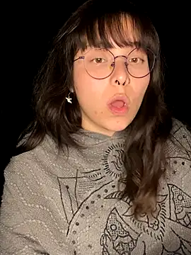 Solo yoss online show from 10-17-25, 06:06