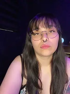 Snapshot of Solo_yoss chatting on 06-18-26, 06:34 Solo yoss online show from 06-18-26, 06:34