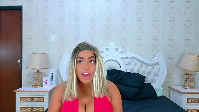 TianahGlow online show from 11-21-25, 08:41