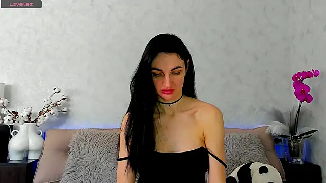 Tina Mart online show from 03-26-26, 09:07