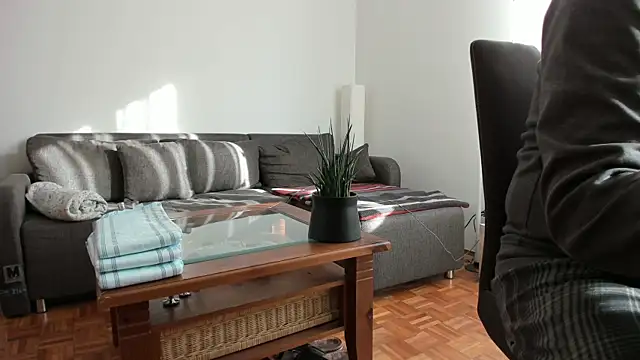 molicaremolicare online show from 11-19-25, 12:16