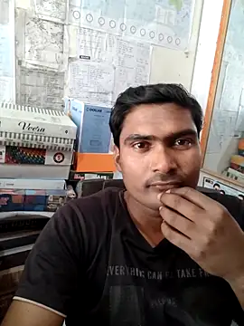 Snapshot of ccuteboyyyy chatting on 03-12-25, 09:12 ccuteboyyyy online show from 03-12-25, 09:12