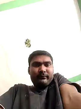 Snapshot of ccuteboyyyy chatting on 02-26-25, 08:39 ccuteboyyyy online show from 02-26-25, 08:39