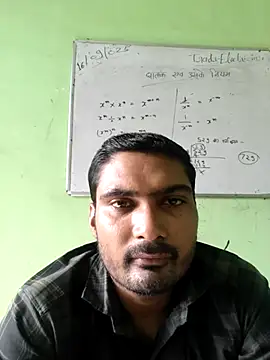 Snapshot of ccuteboyyyy chatting on 09-18-25, 04:48 ccuteboyyyy online show from 09-18-25, 04:48