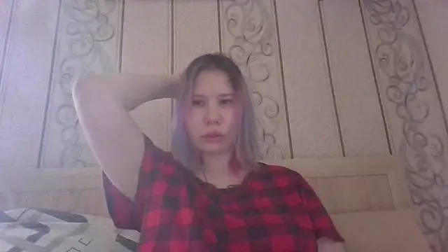 Snapshot of Little_kitsune1707 chatting on 09-25-25, 10:10 Little kitsune1707 online show from 09-25-25, 10:10