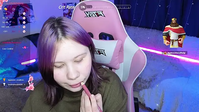 Snapshot of Little_kitsune1707 chatting on 02-19-25, 02:23 Little kitsune1707 online show from 02-19-25, 02:23