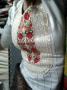 lovely----bhabhi online show from 12-18-25, 04:00