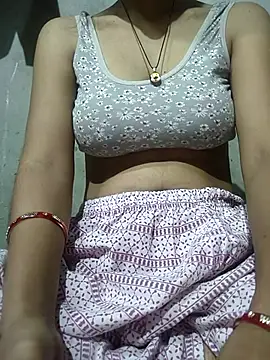 Snapshot of lovely----bhabhi chatting on 07-25-26, 10:38 lovely----bhabhi online show from 07-25-26, 10:38