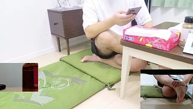 YARASERO-kun online show from 09-26-25, 12:56