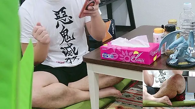 YARASERO-kun online show from 12-21-25, 06:04