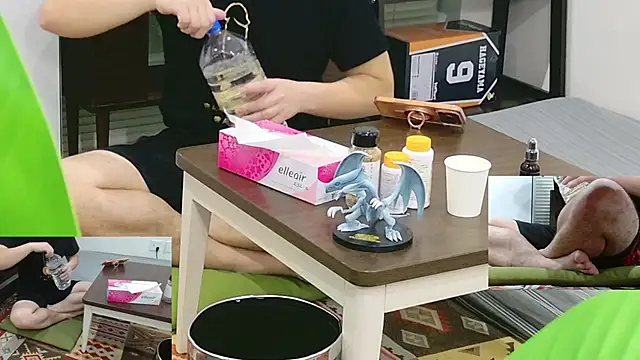 YARASERO-kun online show from 03-06-26, 11:16