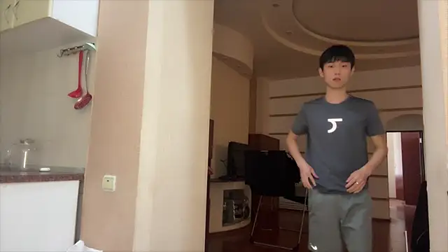 Brian Stars online show from 04-08-26, 07:54