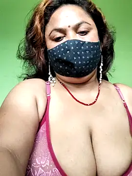 Snapshot of rani130 chatting on 10-06-25, 01:29 rani130 online show from 10-06-25, 01:29