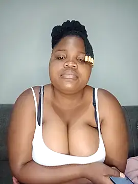 Snapshot of EyeCandyXXX_ chatting on 02-19-25, 08:01 EyeCandyXXX online show from 02-19-25, 08:01