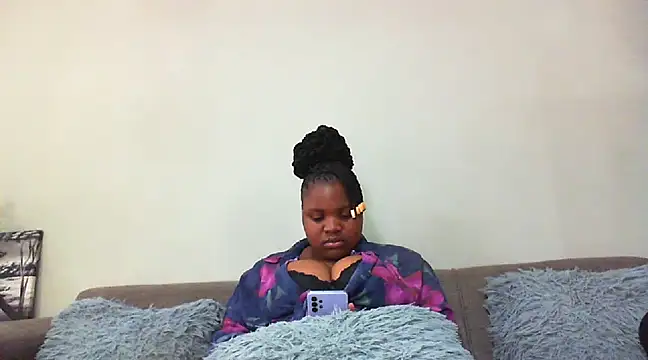 Snapshot of EyeCandyXXX_ chatting on 02-18-25, 06:48 EyeCandyXXX online show from 02-18-25, 06:48