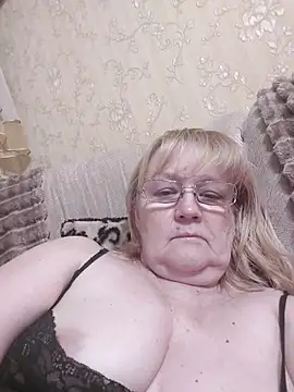 Snapshot of Violet5364 chatting on 06-26-26, 08:25 Violet5364 online show from 06-26-26, 08:25