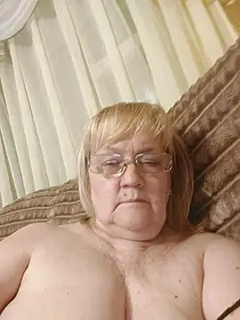 Snapshot of Violet5364 chatting on 06-11-26, 07:44 Violet5364 online show from 06-11-26, 07:44