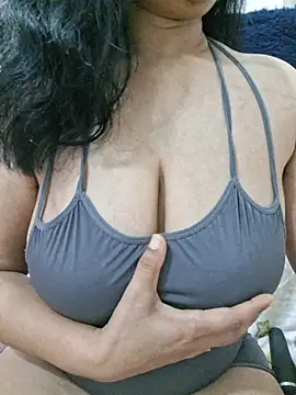 Jassi Does online show from 07-18-26, 09:23