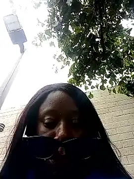 Snapshot of Jazmine-Valentine chatting on 06-05-26, 07:08 Jazmine-Valentine online show from 06-05-26, 07:08