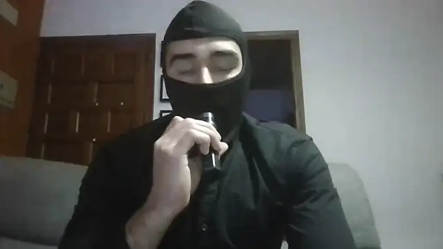 Snapshot of ESCOMOFUC chatting on 02-24-25, 08:47 ESCOMOFUC online show from 02-24-25, 08:47