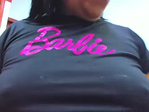 Snapshot of emma_purple_ chatting on 02-06-26, 05:53 emma purple online show from 02-06-26, 05:53