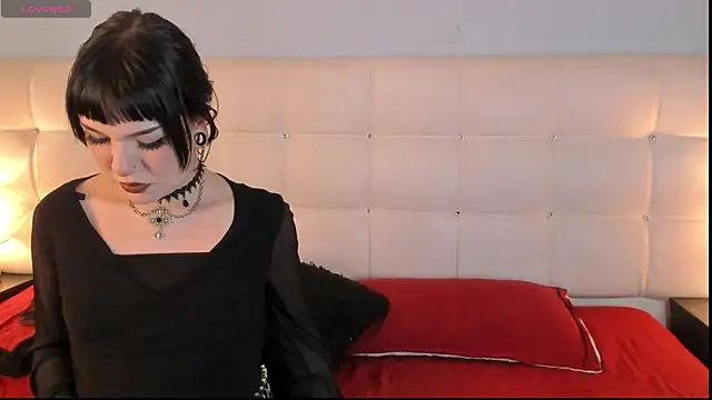 Snapshot of Gothel_4 chatting on 10-02-25, 07:39 Gothel 4 online show from 10-02-25, 07:39