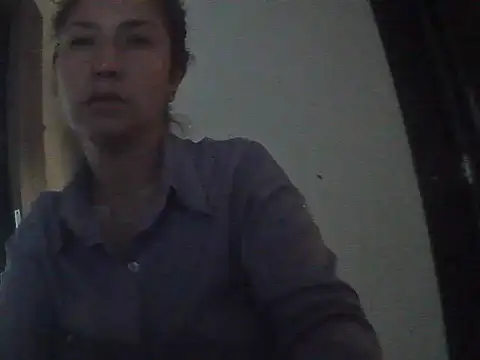 Snapshot of Cielo_carpentier69 chatting on 11-10-25, 09:53 Cielo carpentier69 online show from 11-10-25, 09:53