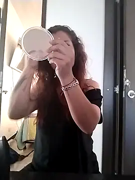 Snapshot of Cielo_carpentier69 chatting on 09-17-25, 01:57 Cielo carpentier69 online show from 09-17-25, 01:57