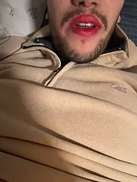 yaxxx03 online show from 01-09-26, 08:49