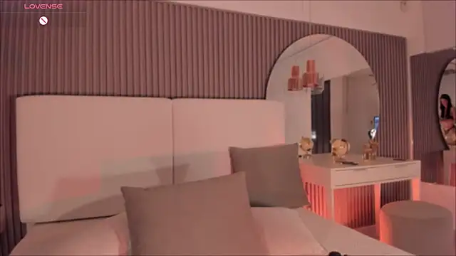 Snapshot of Giselle_royy chatting on 10-05-25, 08:43 Giselle royy online show from 10-05-25, 08:43