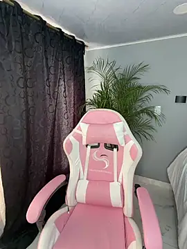 Snapshot of alejandra_jonees chatting on 01-31-26, 08:40 alejandra jonees online show from 01-31-26, 08:40