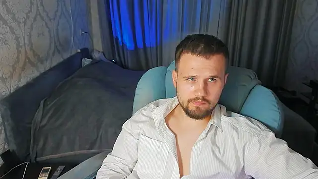 Vladik b online show from 05-22-26, 07:01