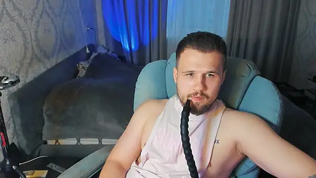 Vladik b online show from 06-12-26, 06:16