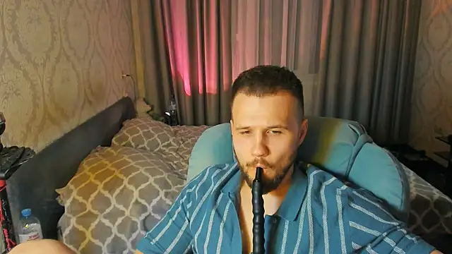 Vladik b online show from 04-21-26, 05:52