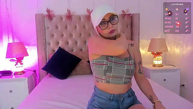 CandieGilson   online show from 02-22-26, 12:40