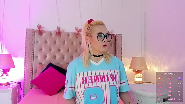 CandieGilson   online show from 02-23-26, 01:12