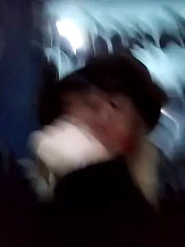 CandieGilson   online show from 09-19-25, 10:52