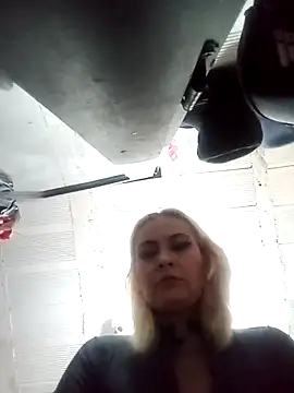 CandieGilson   online show from 04-15-26, 10:54