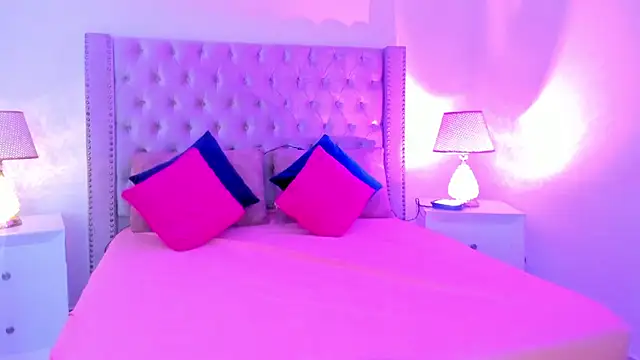 CandieGilson   online show from 11-04-25, 11:58