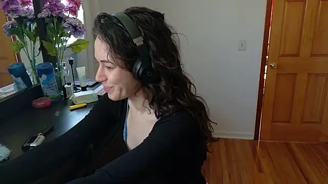 lucidmia online show from 03-02-25, 07:19