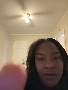 Snapshot of wetChocolate321 chatting on 03-03-25, 02:33 wetChocolate321 online show from 03-03-25, 02:33