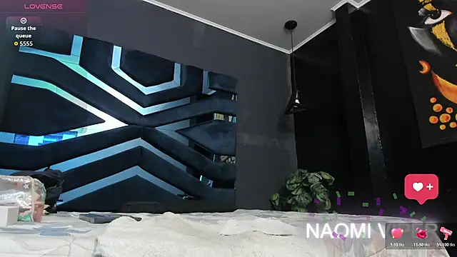 Naomii Viper online show from 04-10-26, 11:17