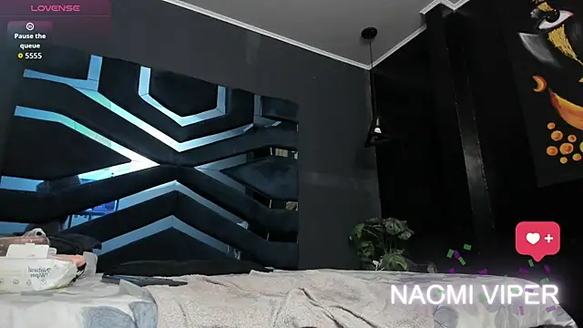 Naomii Viper online show from 04-20-26, 11:13