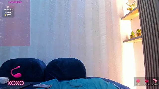 Naomii Viper online show from 07-19-26, 01:19