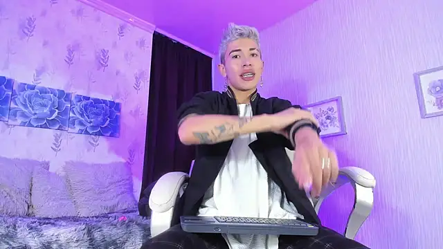 Ianwayne online show from 02-21-25, 09:11