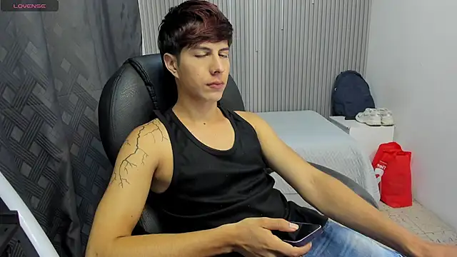 Estiv18  online show from 03-11-26, 08:58